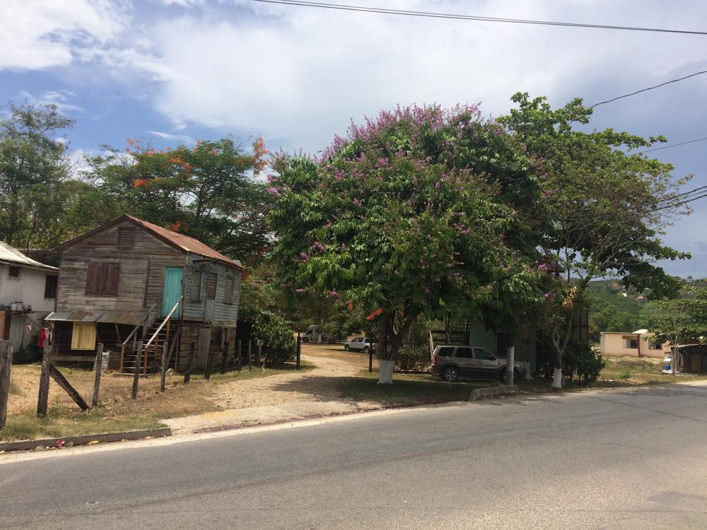 San Ignacio - a cosy town of wooden houses