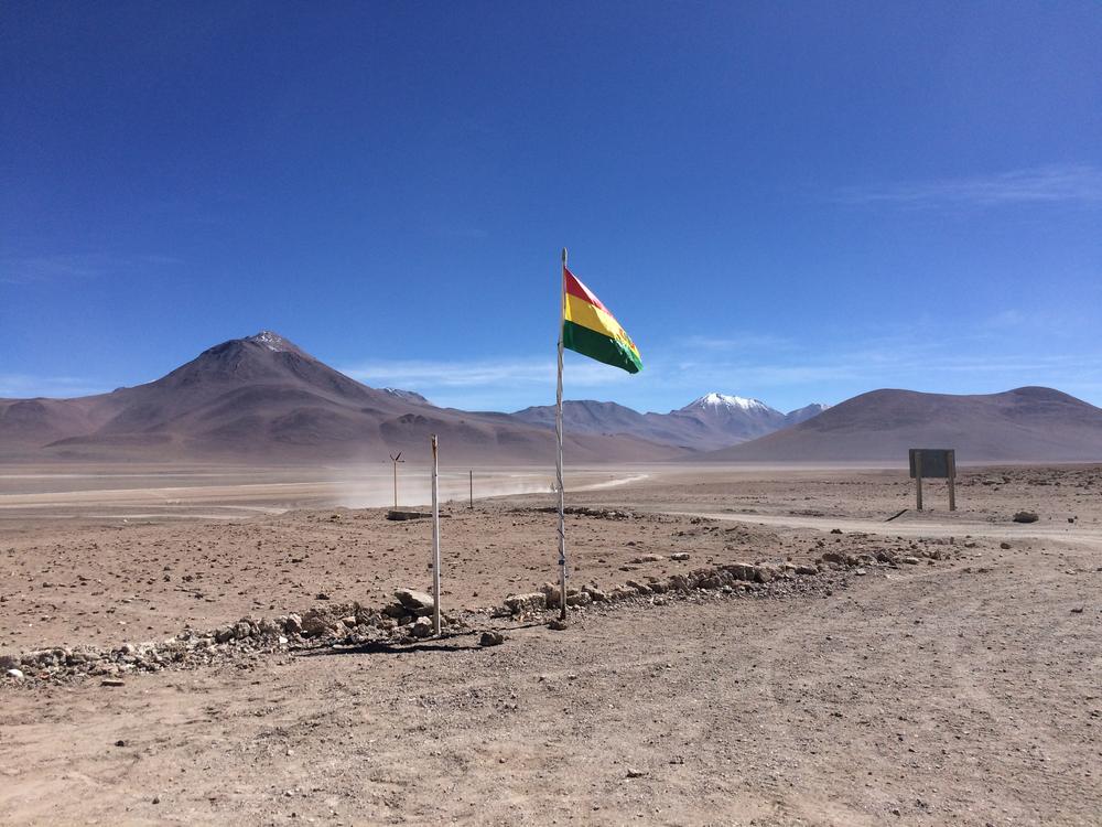 Uyuni - Entering the amazing landscapes of Bolivia