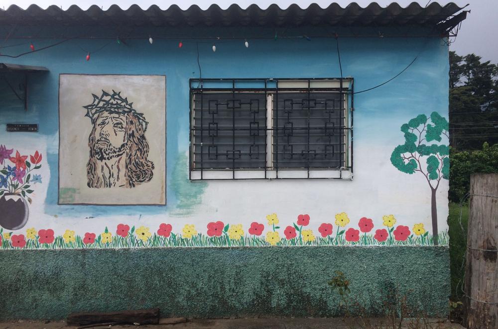 Ruta de las Flores - villages full of flowers and murals