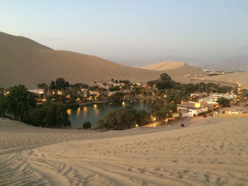 Huacachina - A tiny oasis in the desert